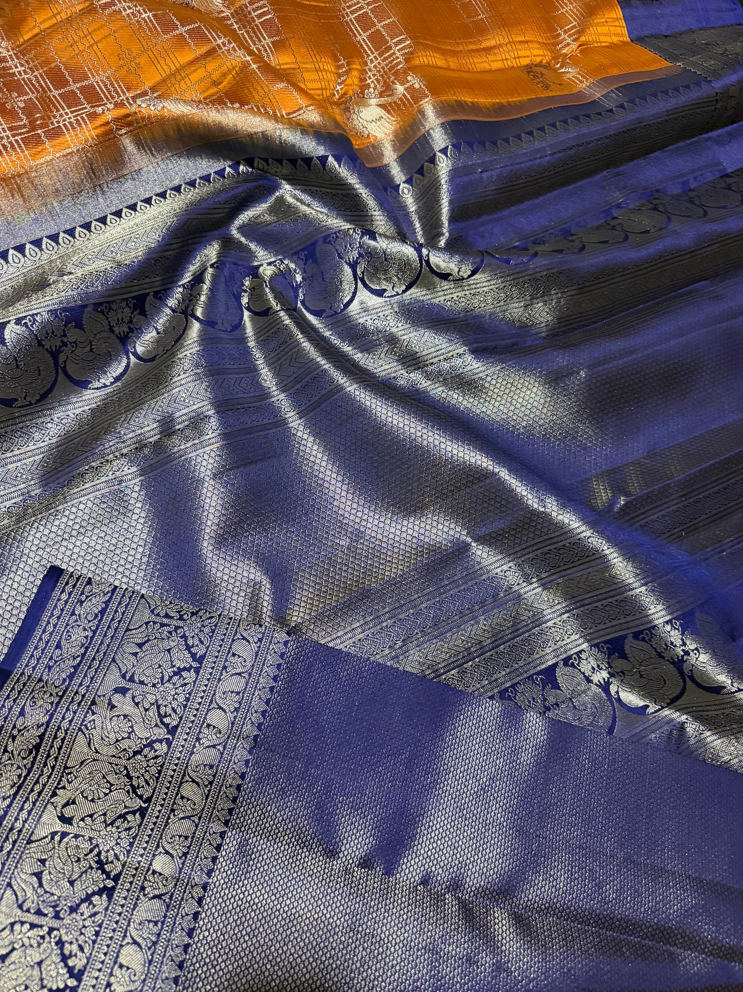 Pure Kanchipuram Vintage Handloom Silk Saree – Gold & Orangish Dual Tone Body with Royal Blue Kanchi Border