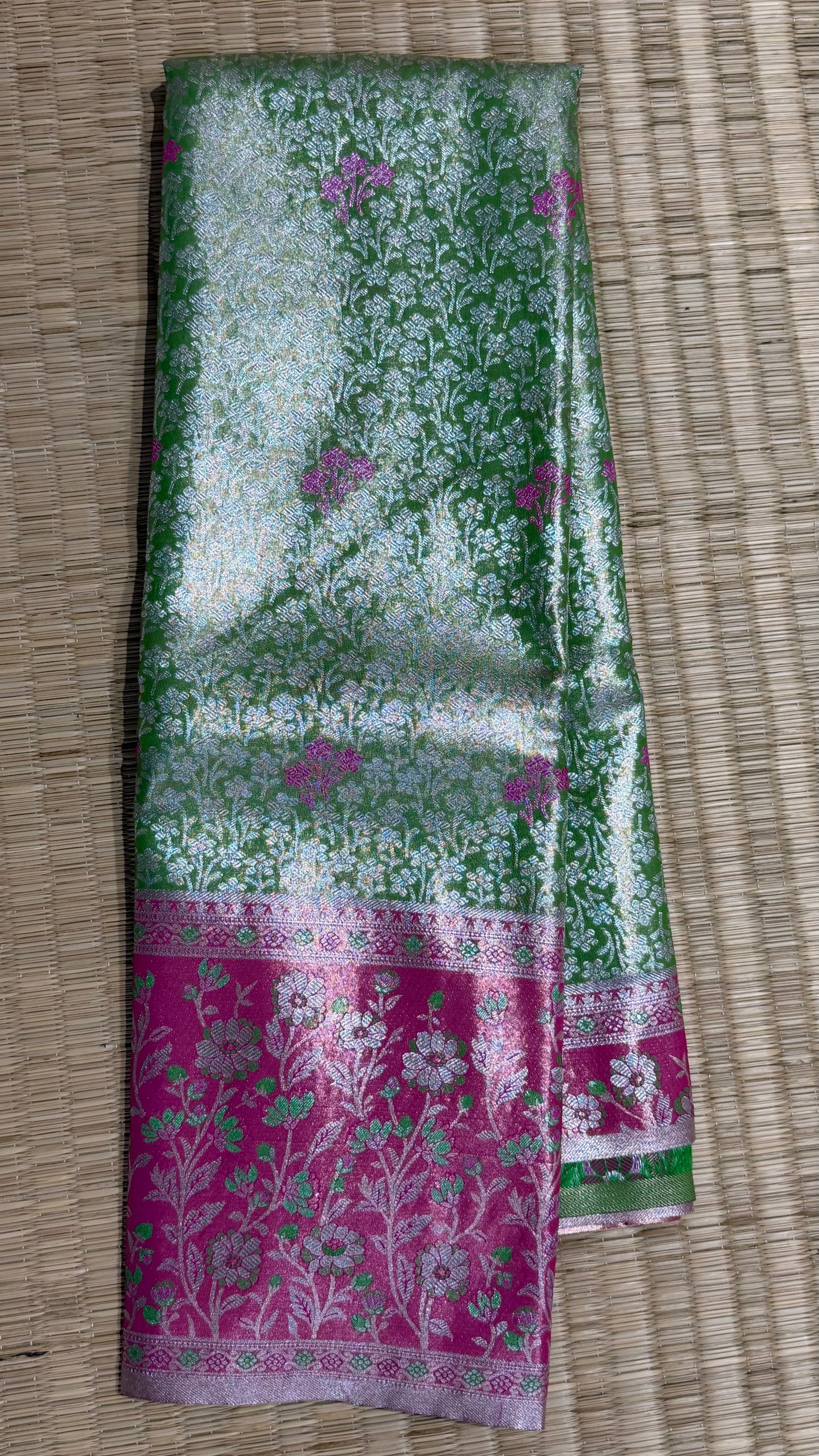 Bottle Green Semi Kanchipattu Saree with Pink Meenakari Border