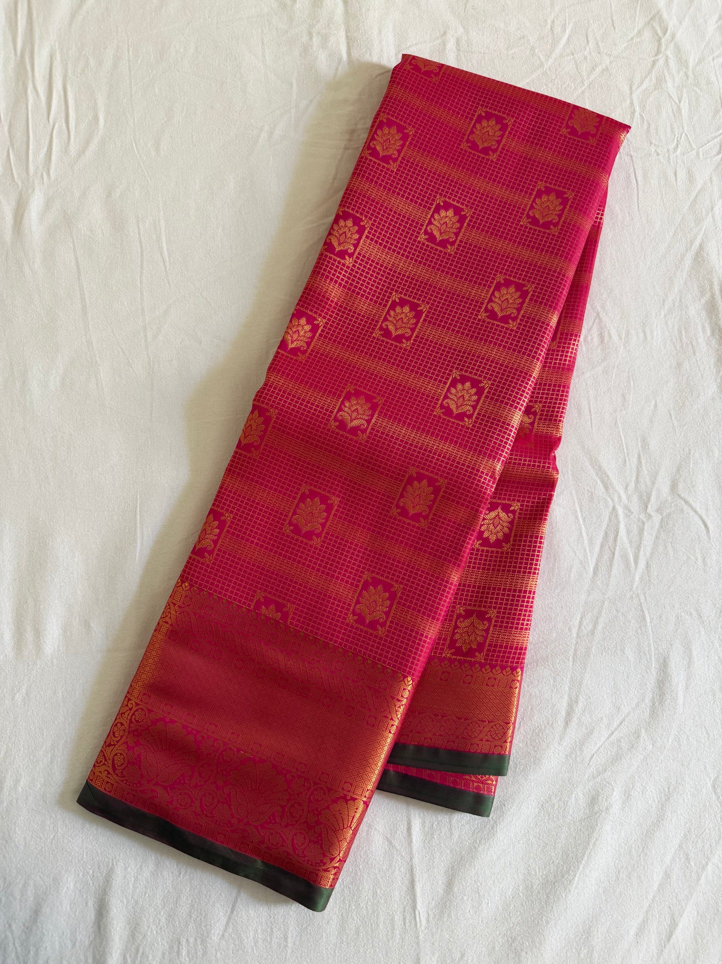 Vintage Chili red Semi Kanchipattu Saree with Gold Zari Checks & Traditional Border