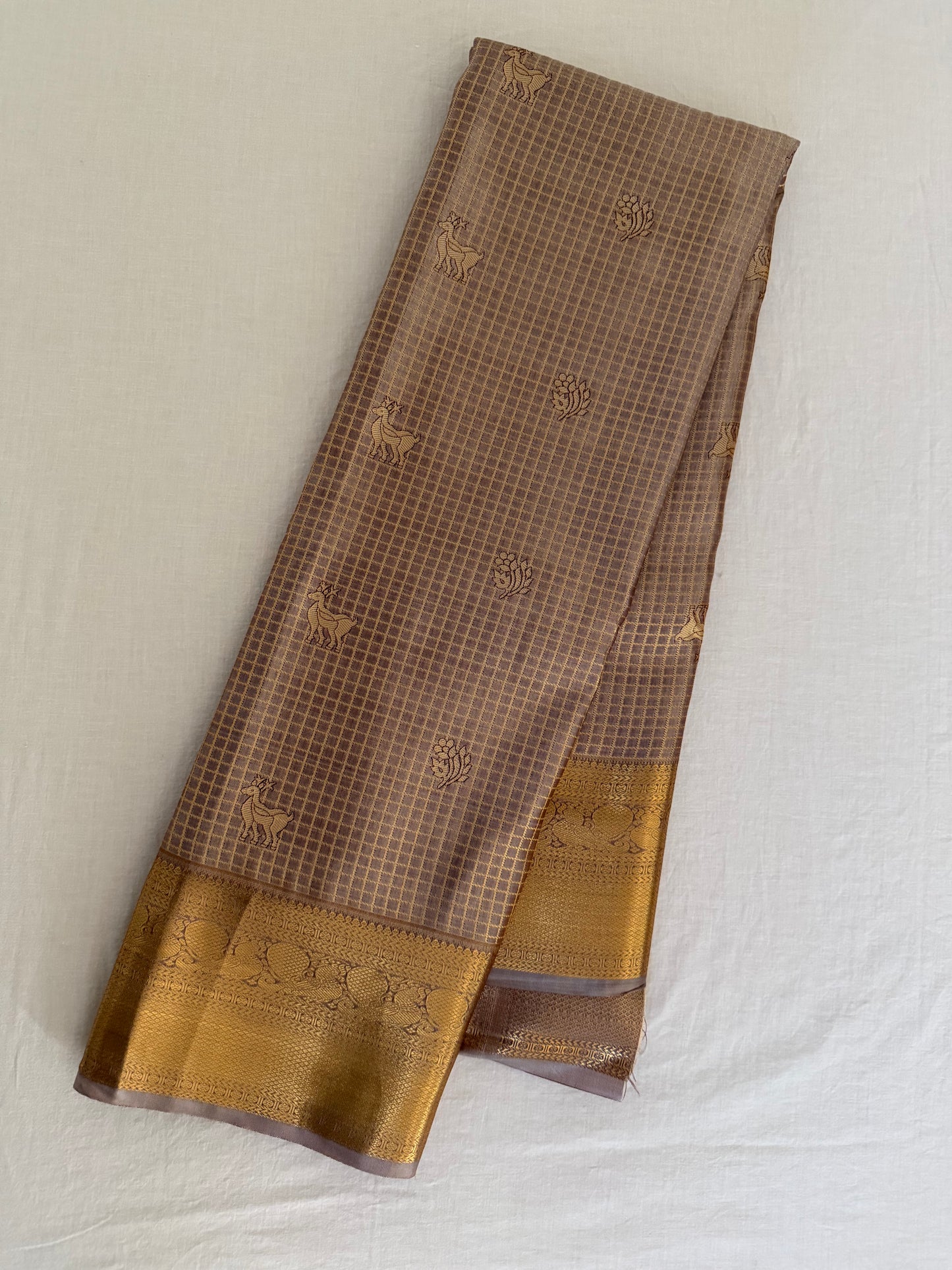 Vintage Brown Checks Semi Kanchipattu Saree with Gold Zari Checks & Traditional Border