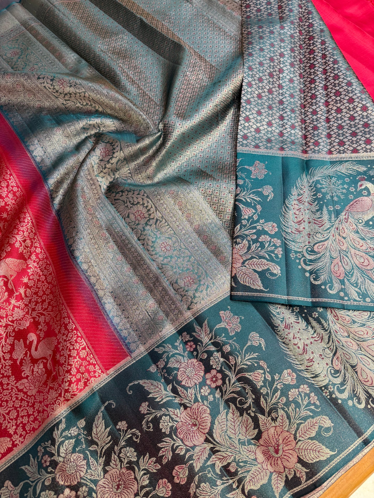 Pure Kanchipuram Handloom Silk Saree – Red Body with Bottle Green Meenakari Peacock Border