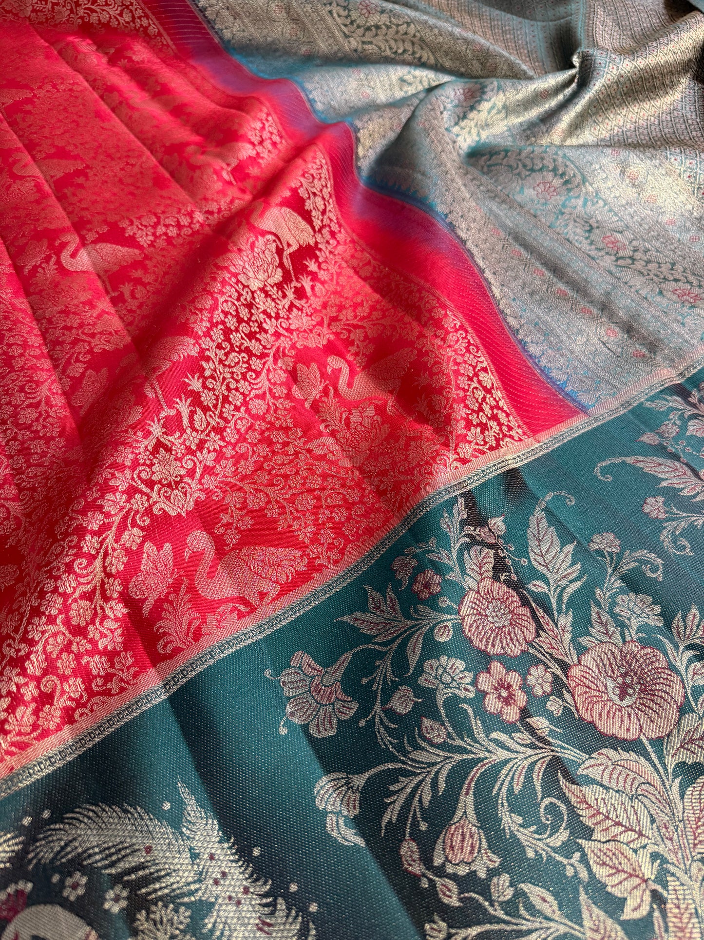 Pure Kanchipuram Handloom Silk Saree – Red Body with Bottle Green Meenakari Peacock Border
