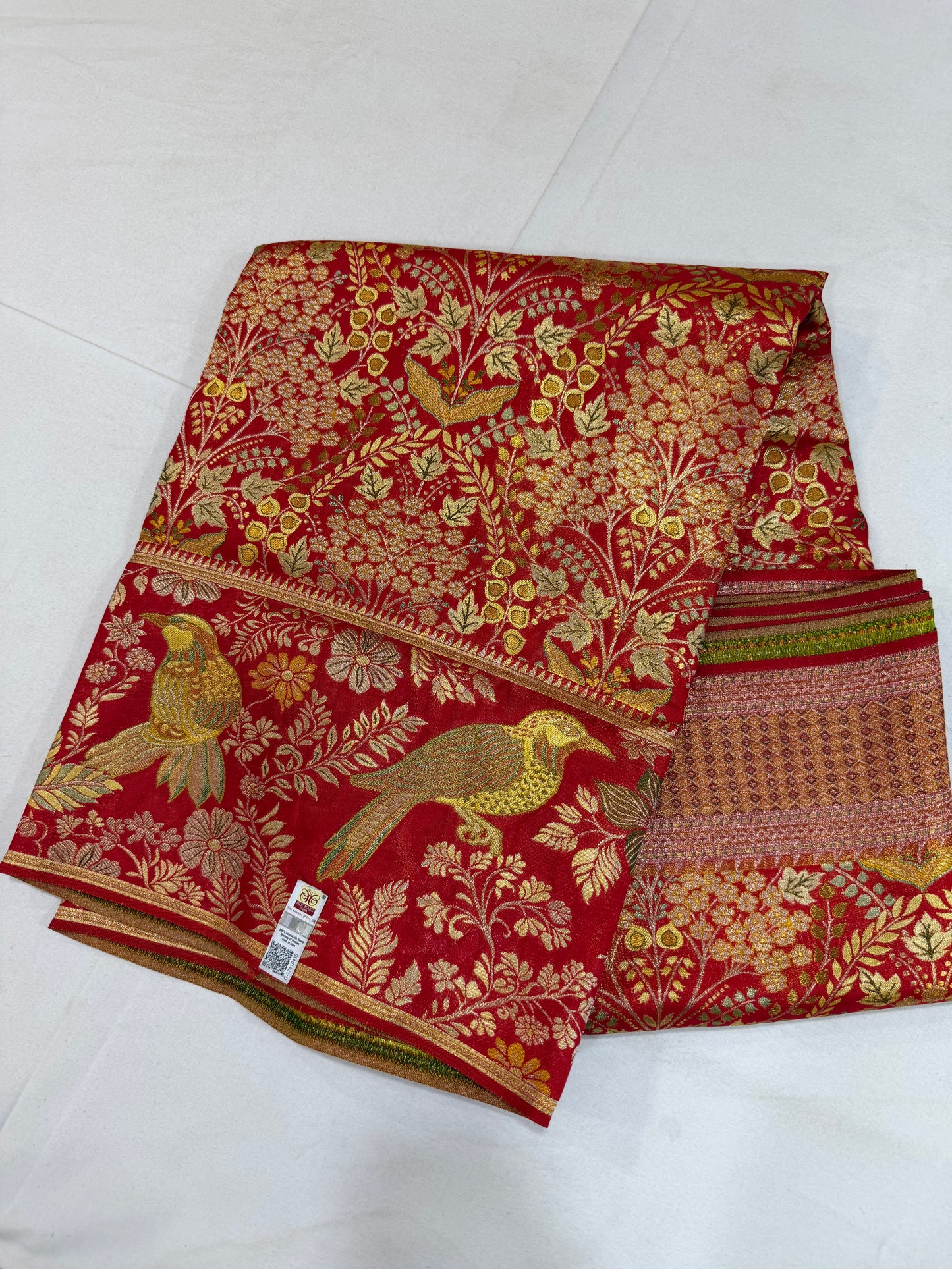 Self Tomato Red Pure Kanchipattu Saree with Gold Zari Meenakari Weaving & Parrot Motif Border | Silk Mark Certified