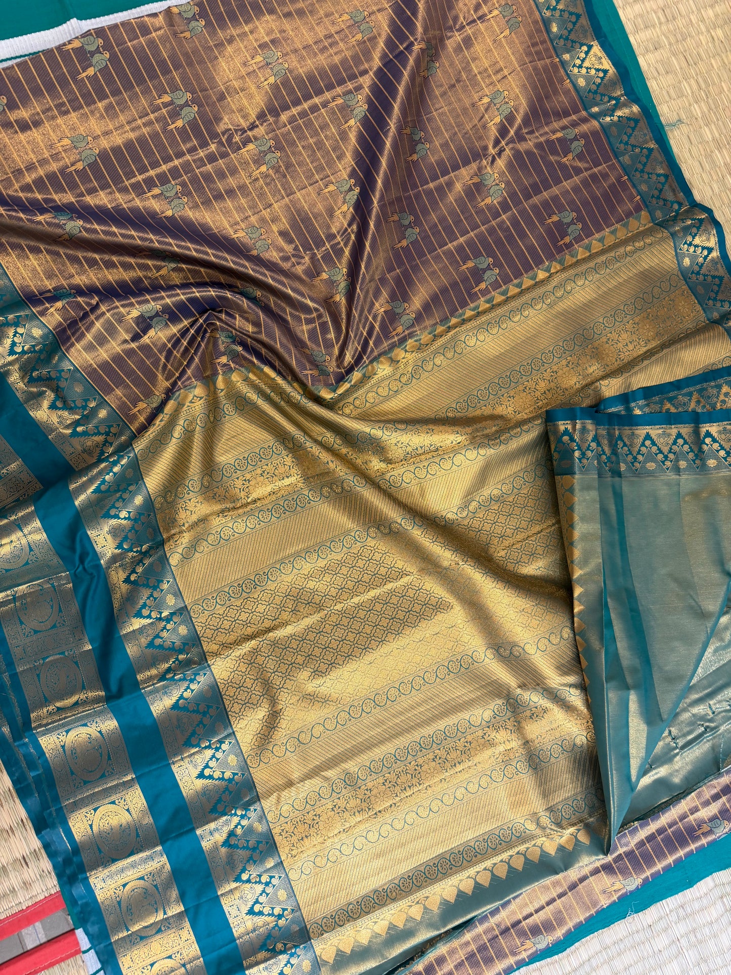 Semi Vintage Premium Quality Saree with Floral & Peacock Motifs | Elegant Gap Border Design