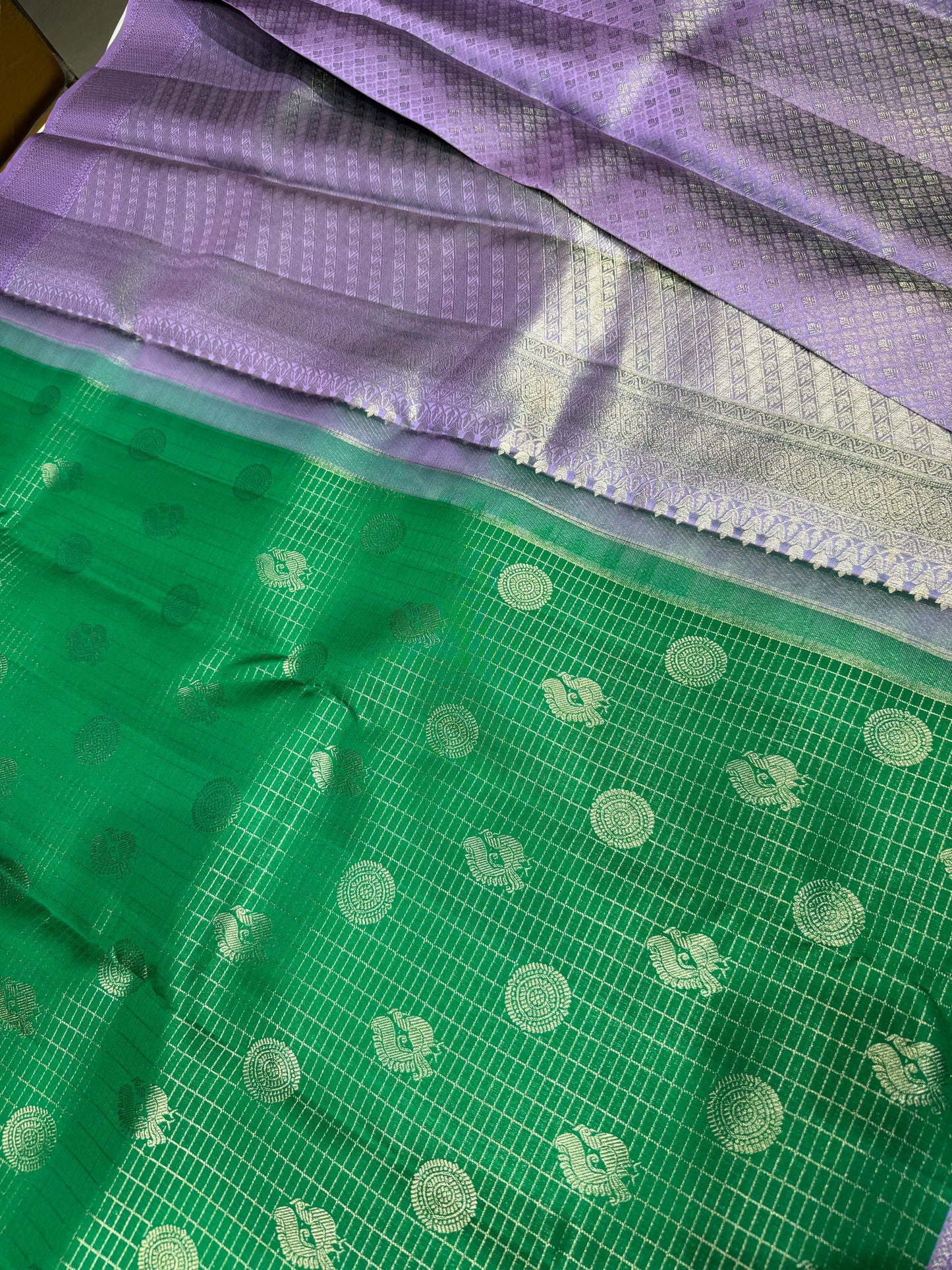 Dark Green Pure Vintage Saree with Brinjal Meenakari Border & Floral Motifs