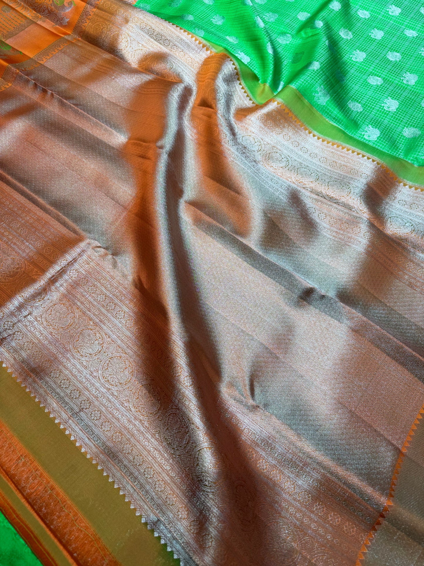 Royal Green Pure Vintage Saree with Orange Meenakari Border & Peacock Motifs