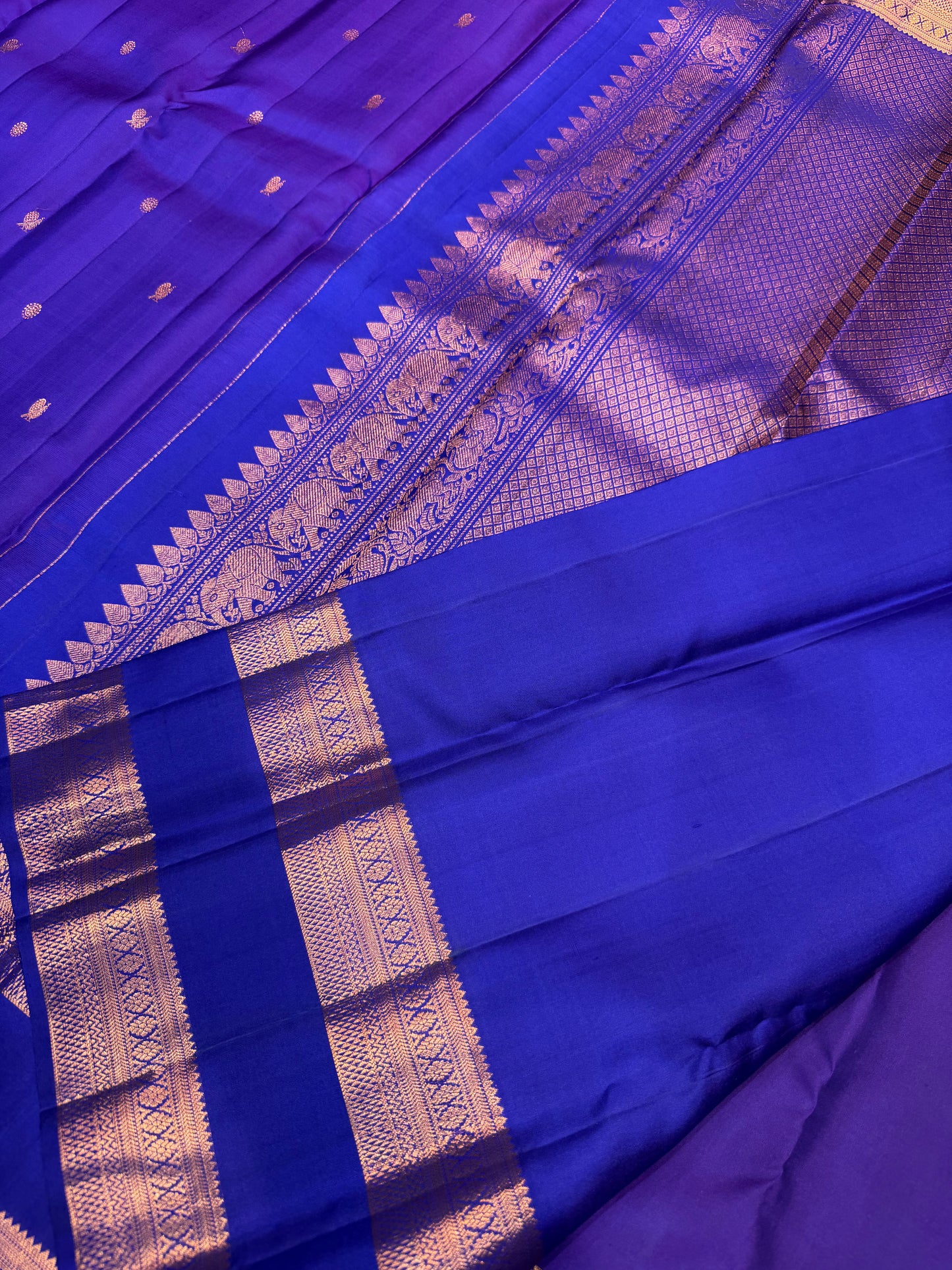 Pure Vintage Purple Blue Dual Tone Saree with Ragi Zari Gap Border