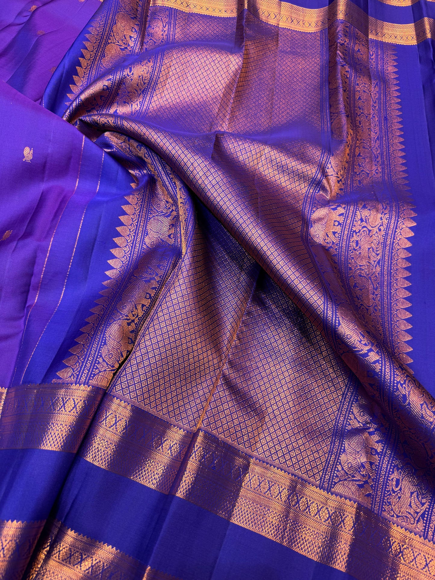 Pure Vintage Purple Blue Dual Tone Saree with Ragi Zari Gap Border
