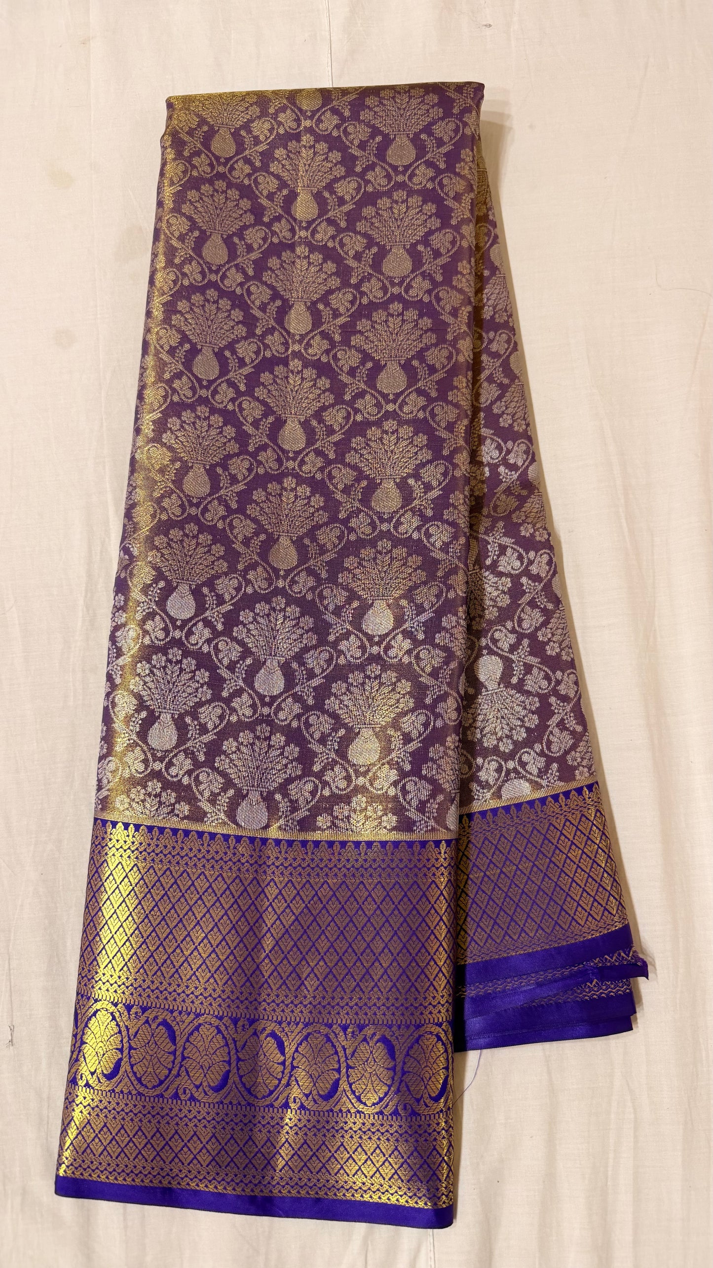Purple Semi Kanchipattu sarees with blue traditional  border
