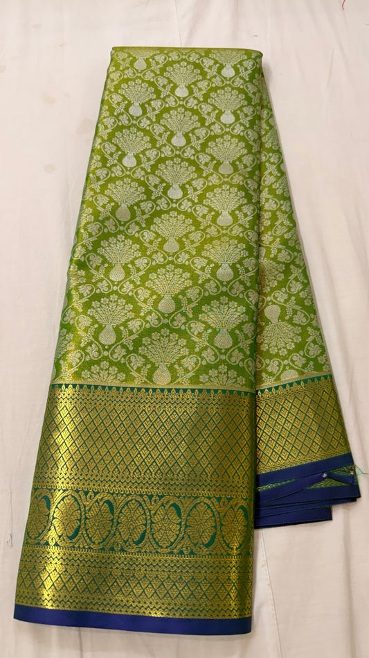 Green blue  Semi Kanchipattu sarees with traditional  border