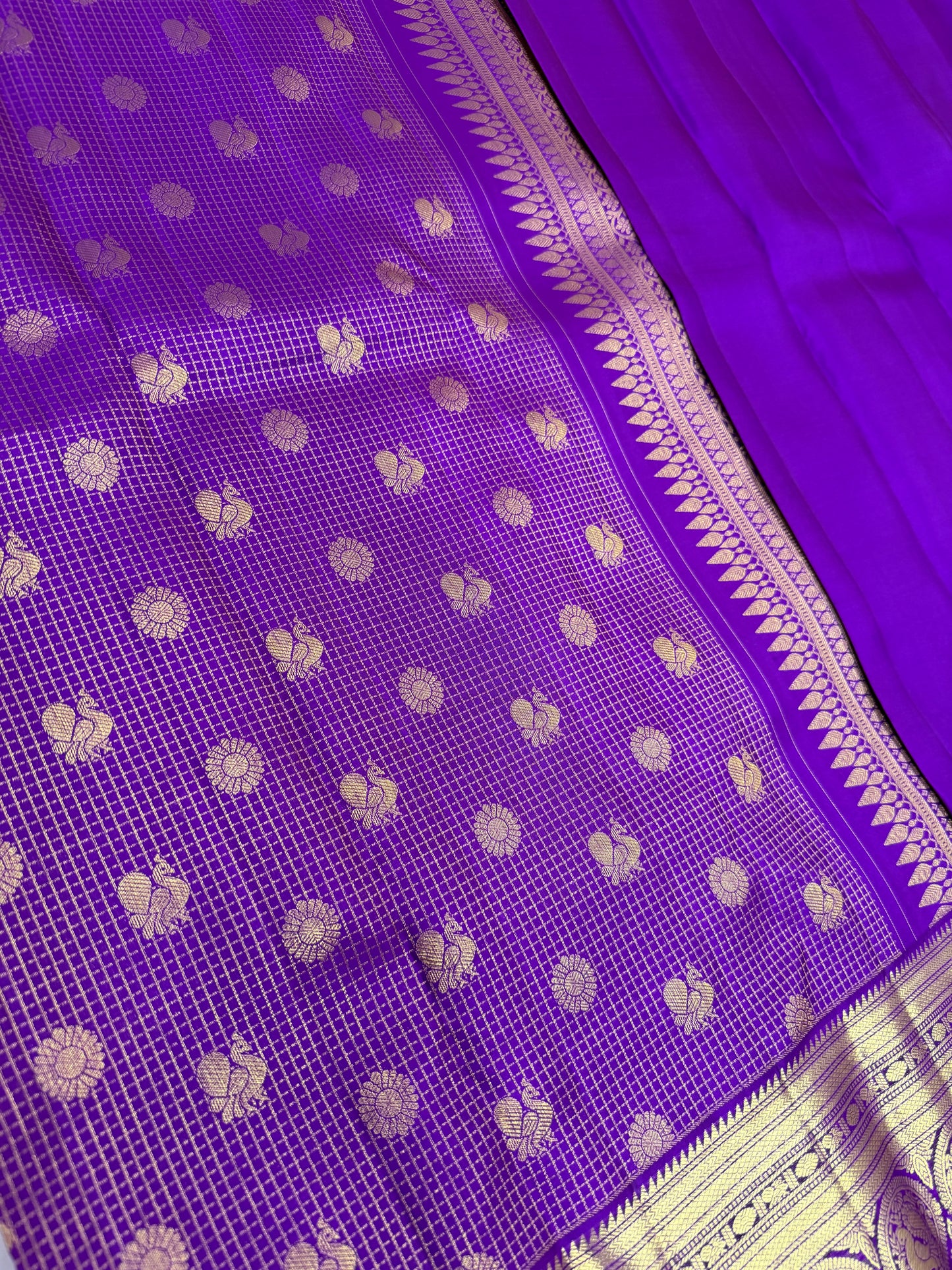 Purple Vintage Pure Kanchipattu Saree with Self Kanchi Border