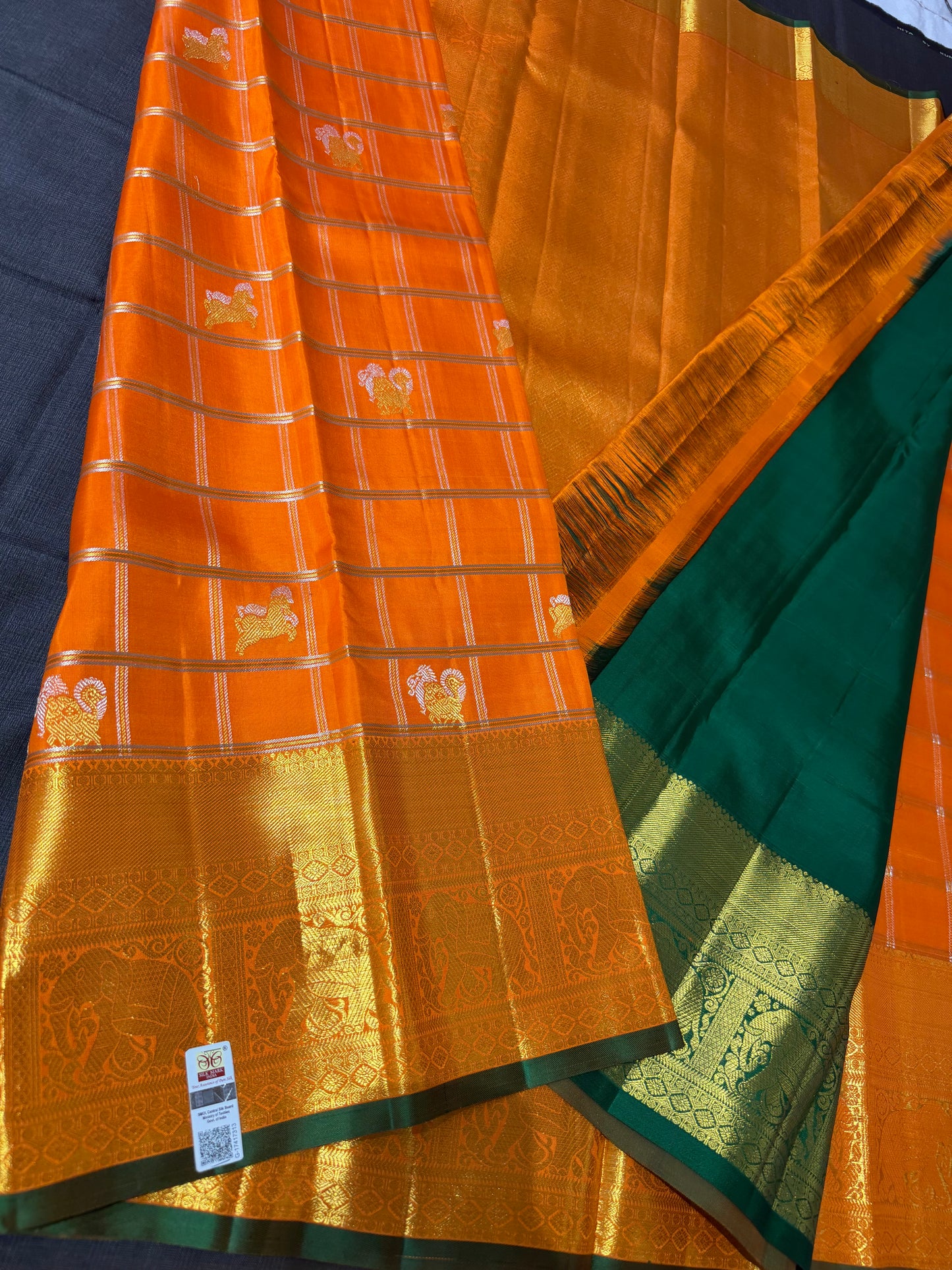 Orange Vintage Pure Kanchipattu Saree with Self Kanchi Border & Contrast Dark Green Blouse