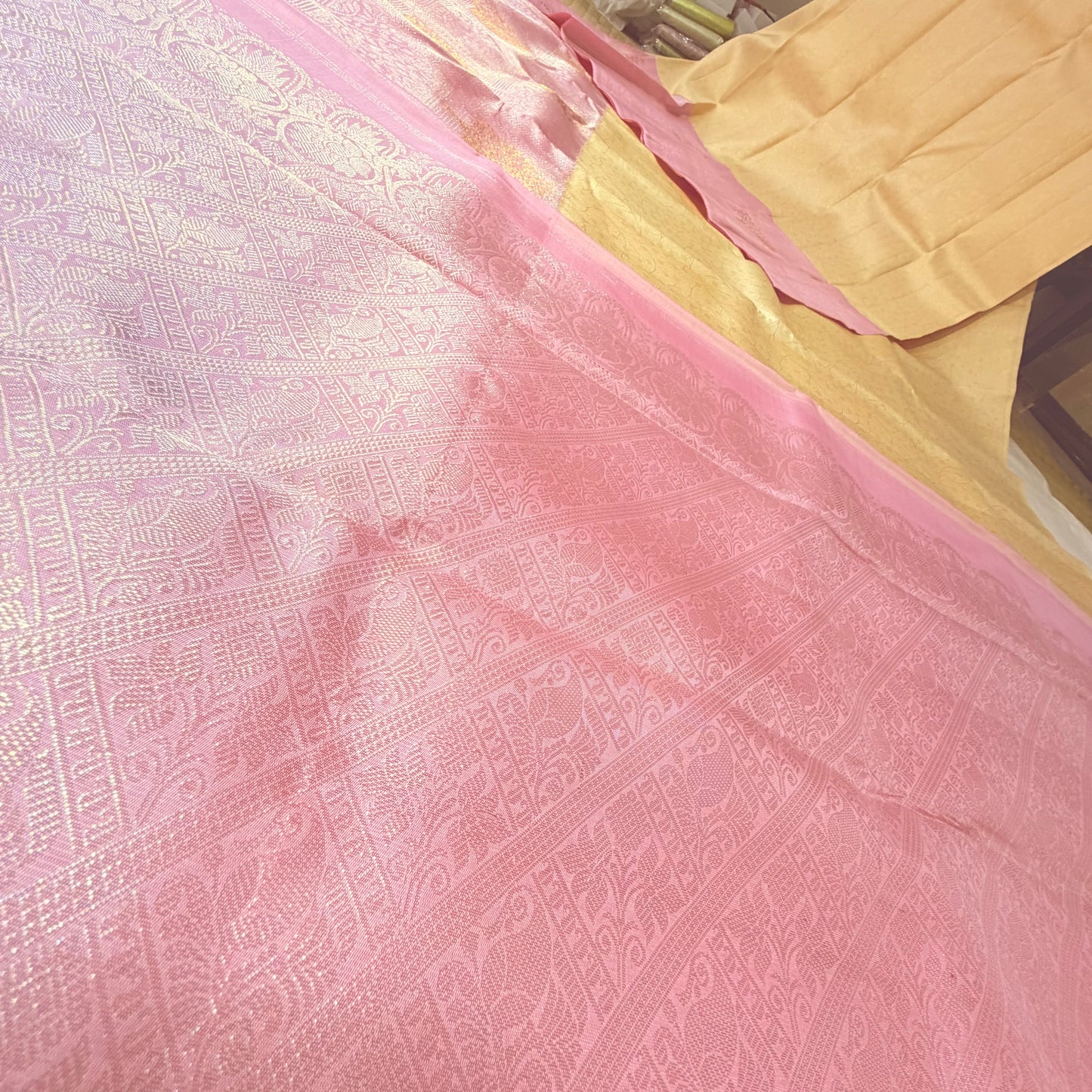 Biscuit Cream Korvai Pure Kanchipattu Saree with Baby Pink Meenakari Border & Blouse