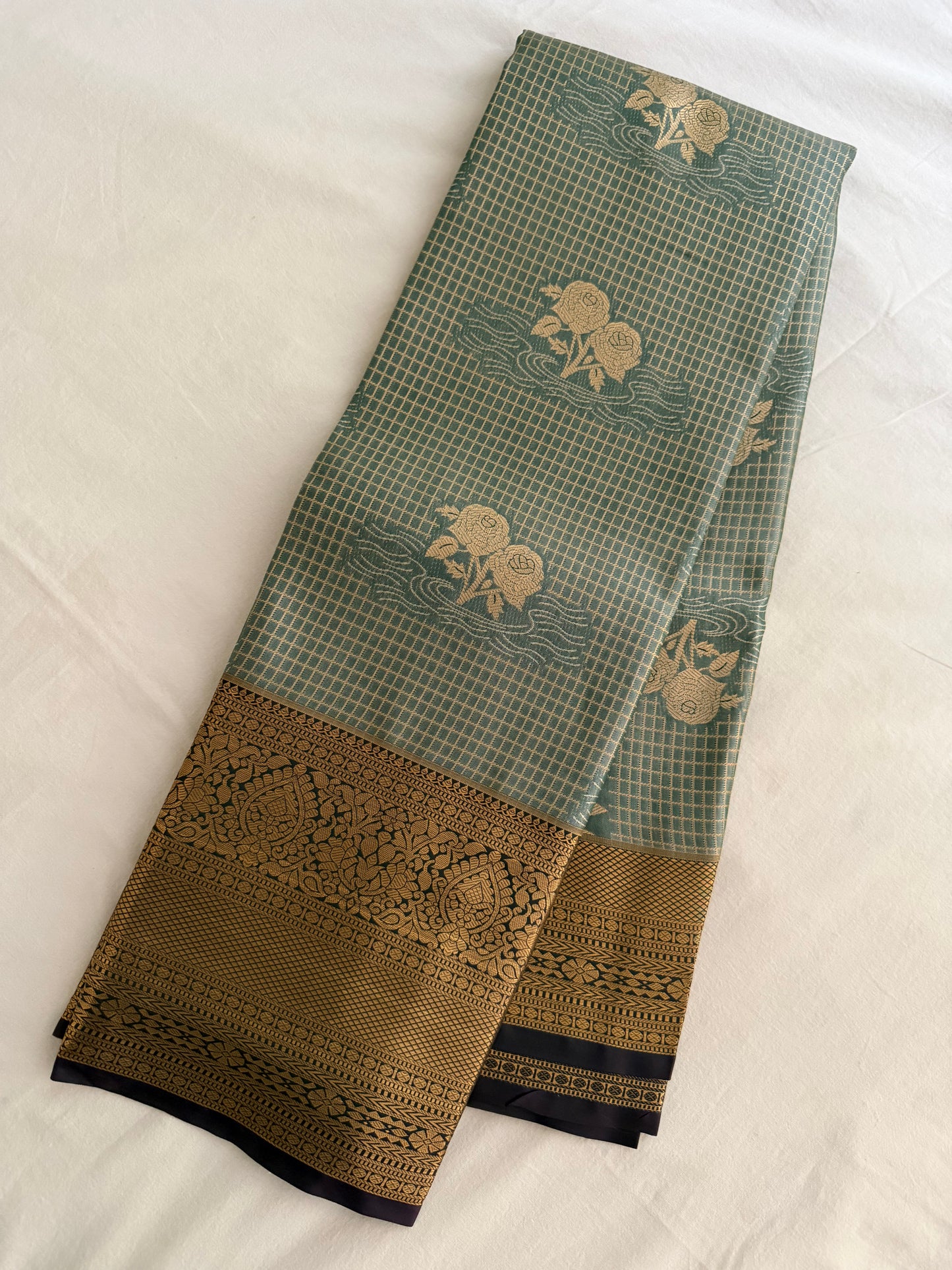 Vintage Green and blue Semi Kanchipattu Saree with Gold Zari Checks & Traditional Border