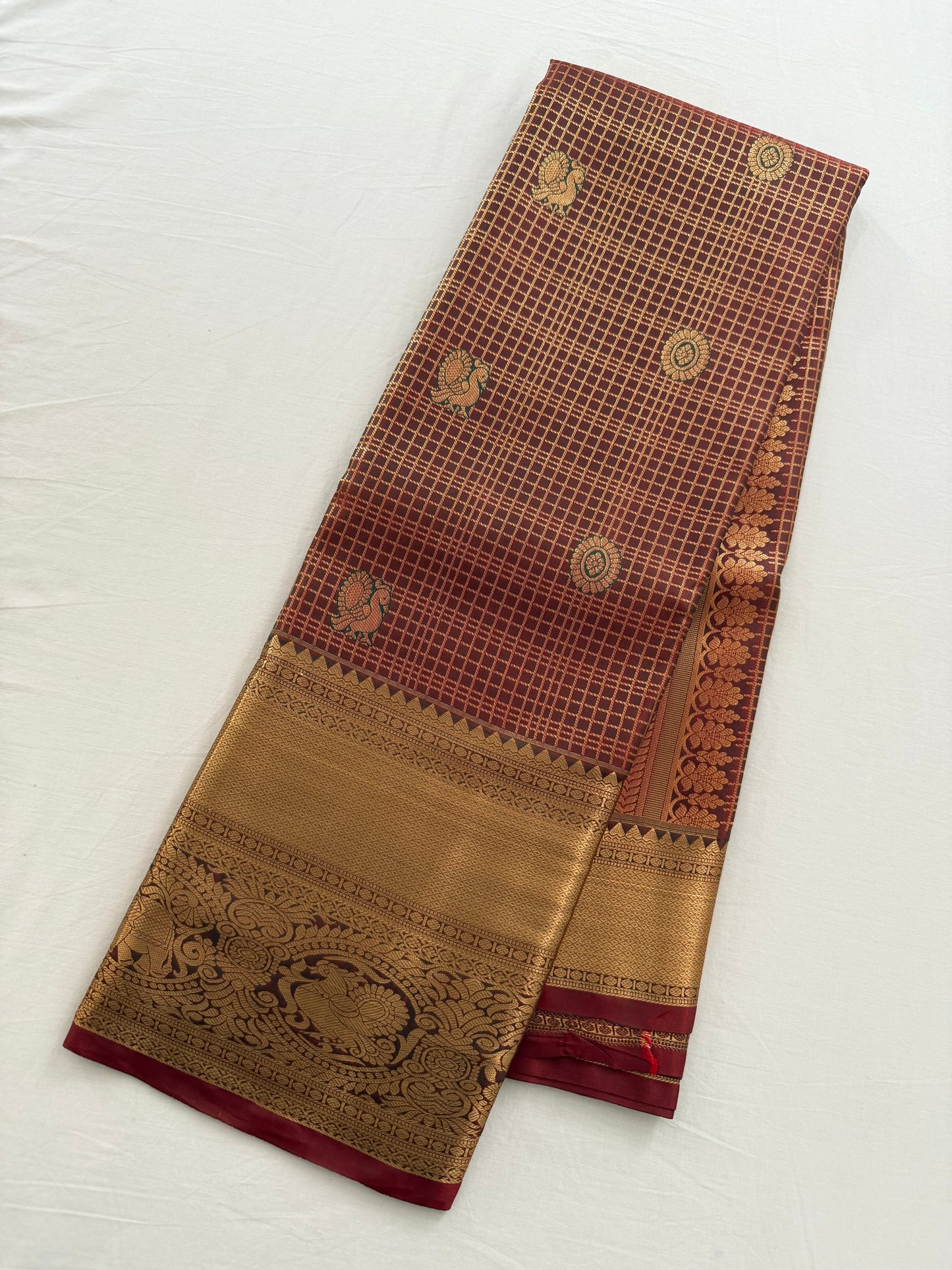 Vintage self Maroon Semi Kanchipattu Saree with Gold Zari Checks & Traditional Border