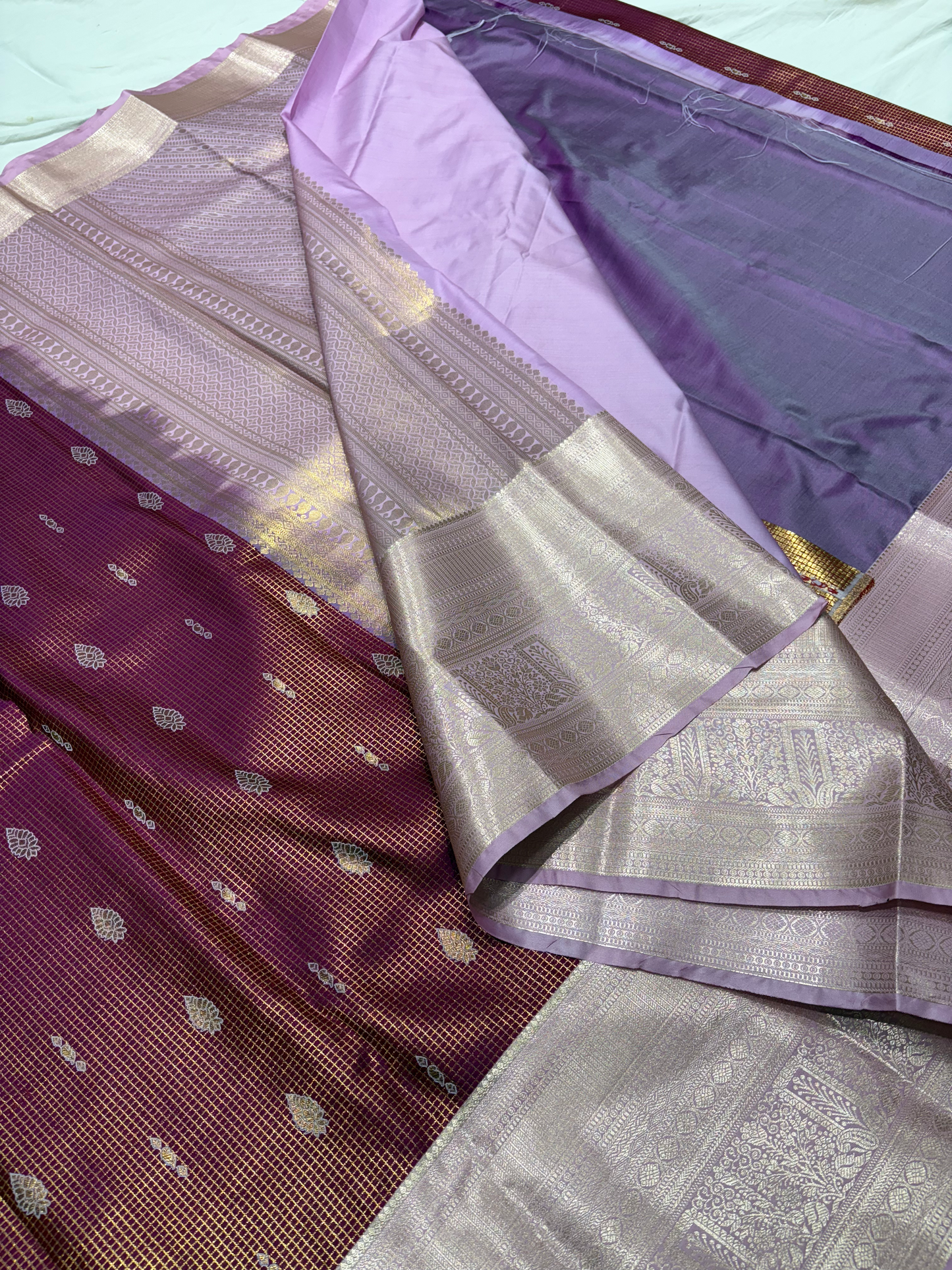 Royal Wine Semi-Kanchi Pattu Vintage Silk Saree