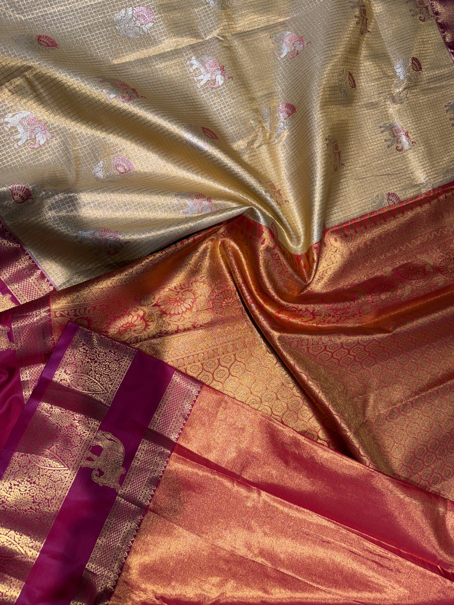 Opulent Ivory Gold & Magenta Semi Kanchipuram Silk Saree – Zari Check Grid & Elephant Gap Border Motifs