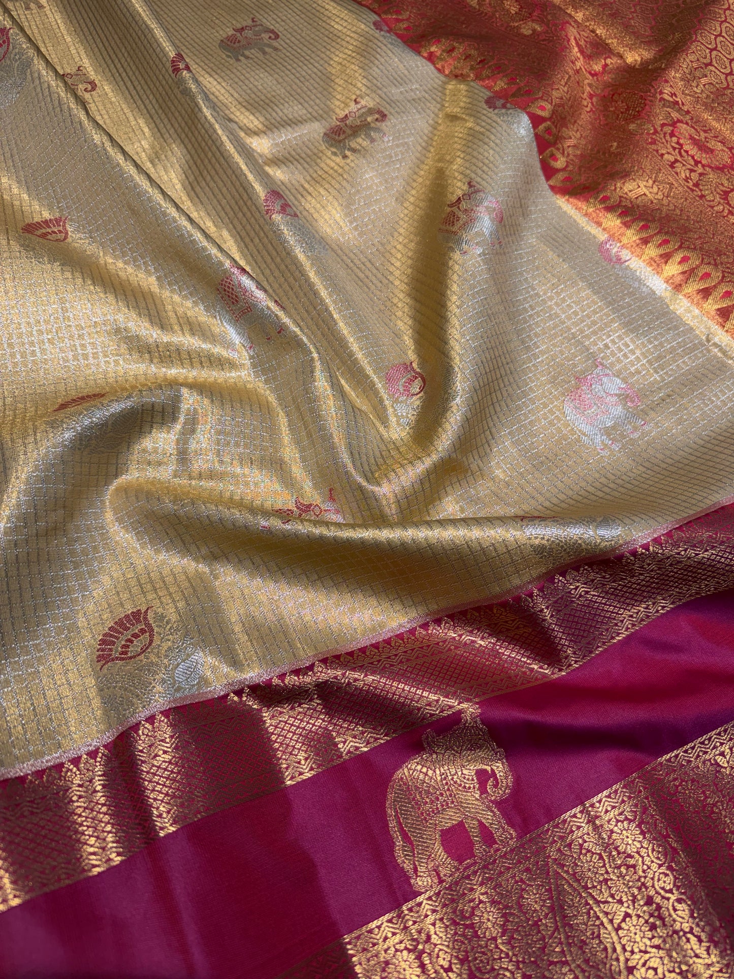 Opulent Ivory Gold & Magenta Semi Kanchipuram Silk Saree – Zari Check Grid & Elephant Gap Border Motifs