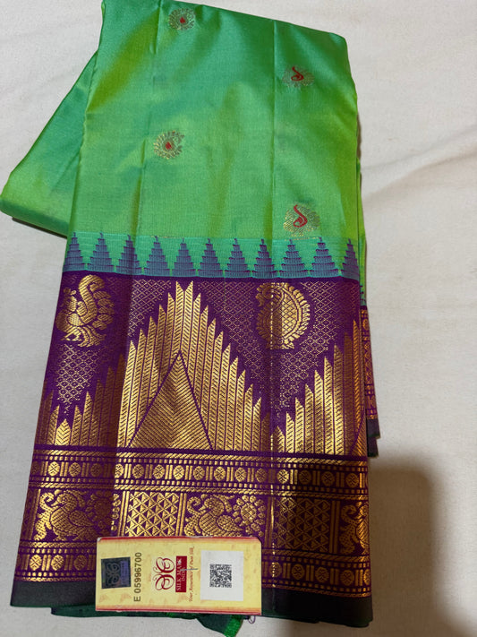 Pure Gadwal Silk Kanchipuram Saree with Green Body & Navy Blue Gopuram Border