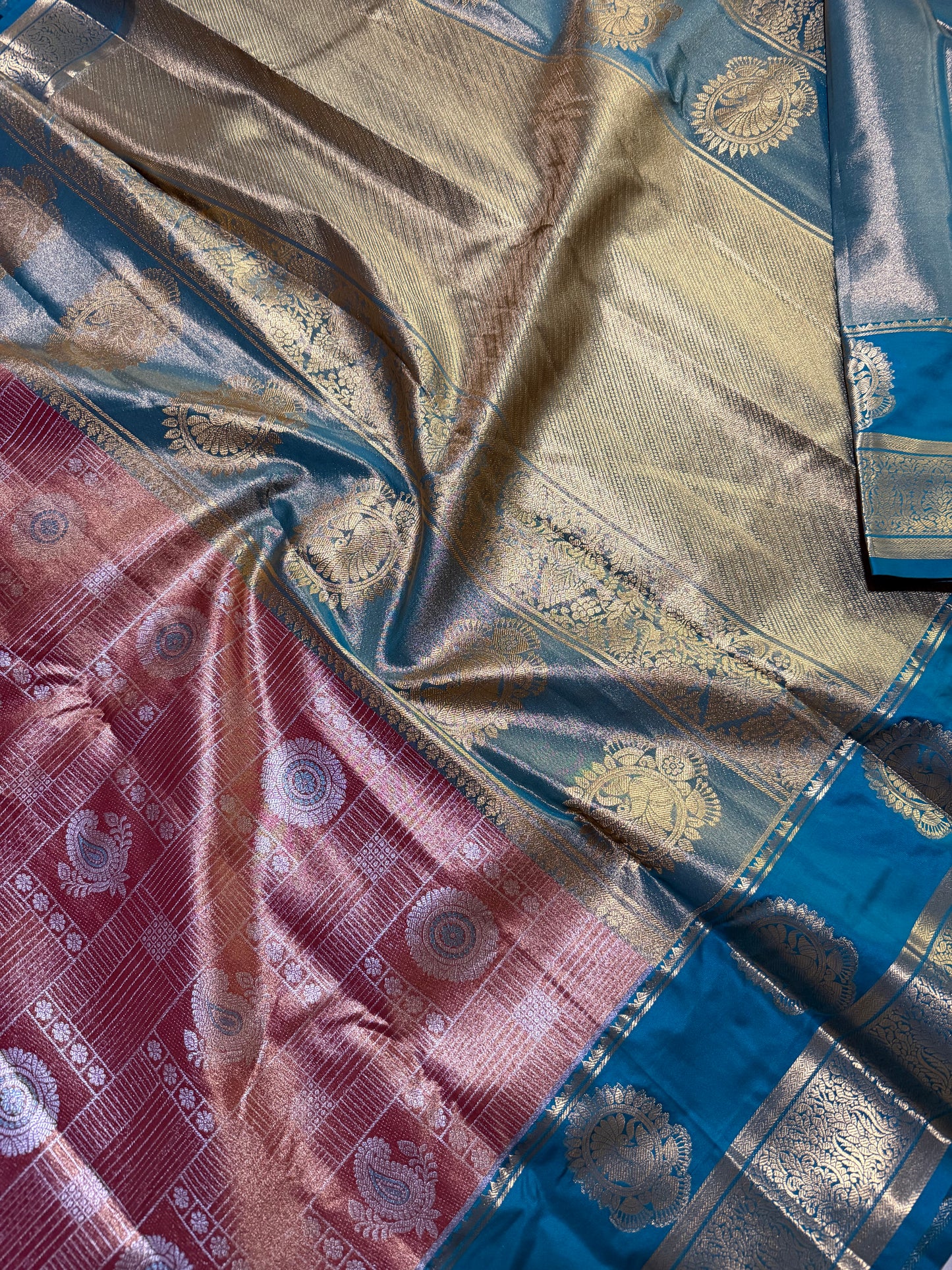 Semi Kanchipattu Tissue Saree – Vintage Checked Body with Elegant Gap Border Motifs