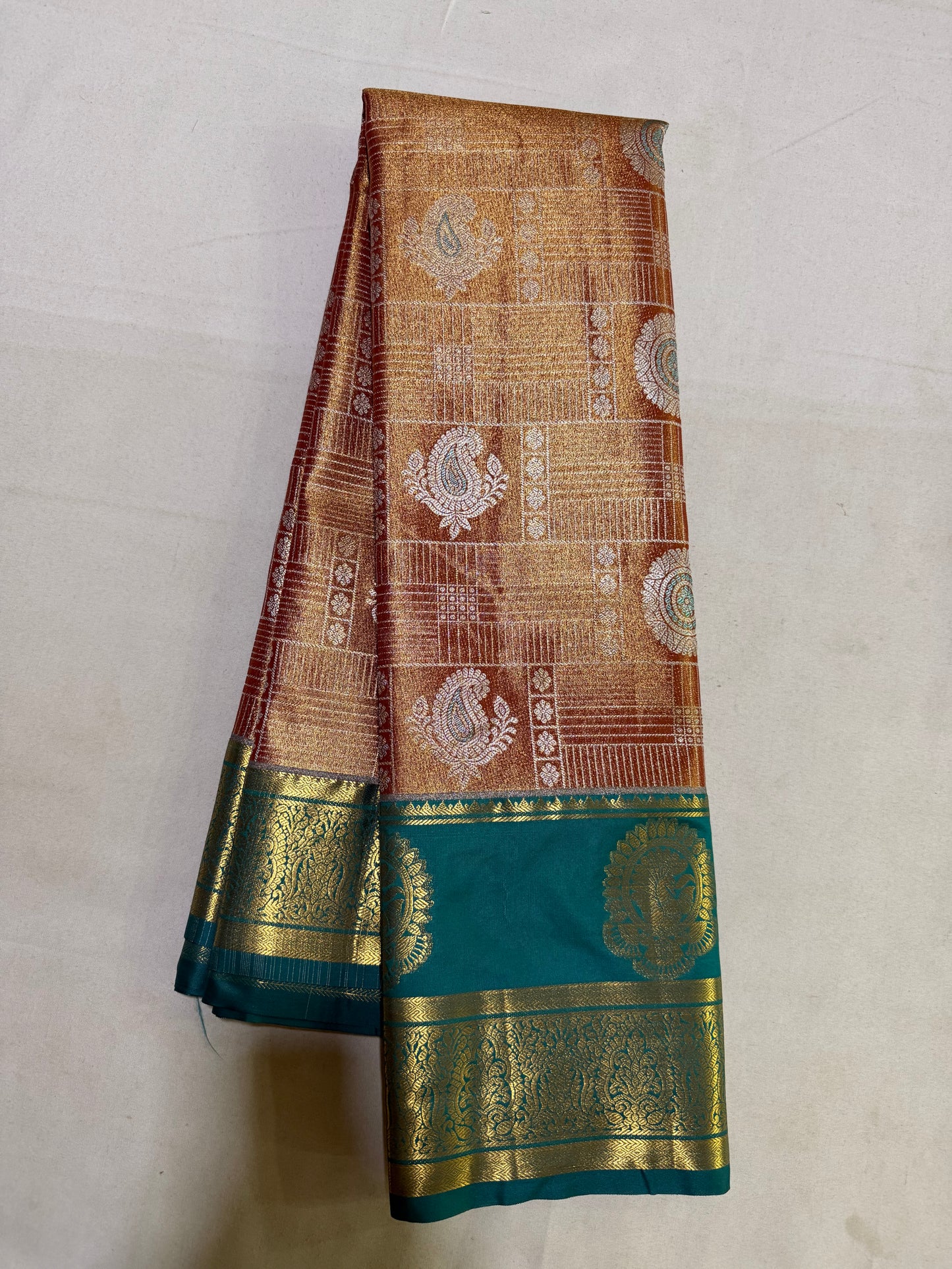Semi Kanchipattu Tissue Saree – Vintage Checked Body with Elegant Gap Border Motifs