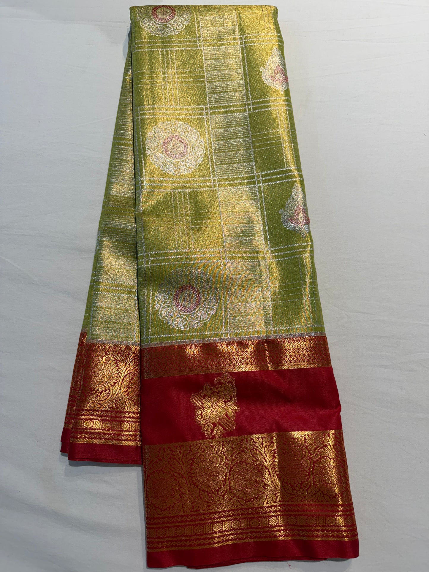 Semi Kanchipattu Tissue Saree – Vintage Checked Body with Elegant Gap Border Motifs