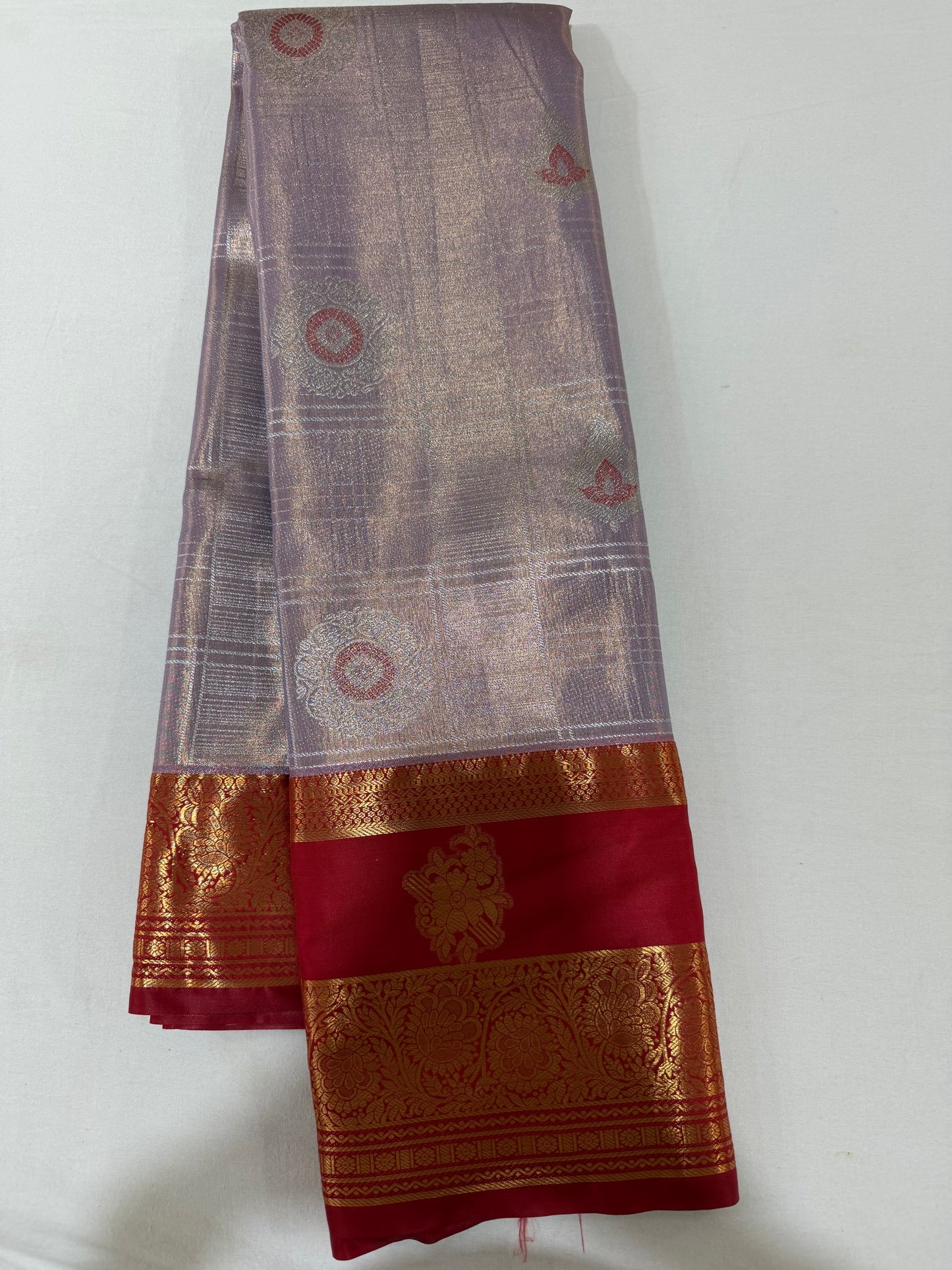 Semi Kanchipattu Tissue Saree – Vintage Checked Body with Elegant Gap Border Motifs