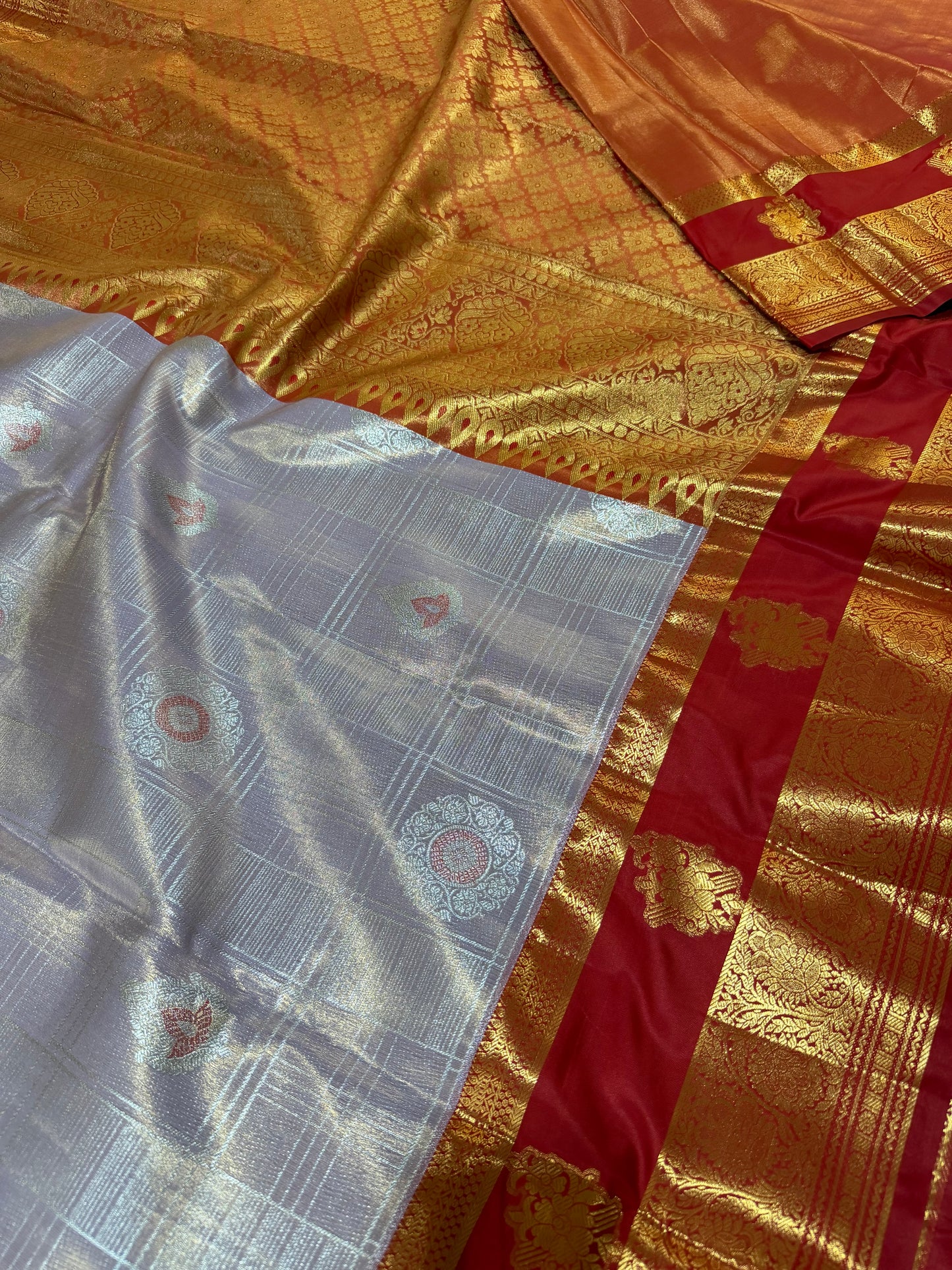 Semi Kanchipattu Tissue Saree – Vintage Checked Body with Elegant Gap Border Motifs