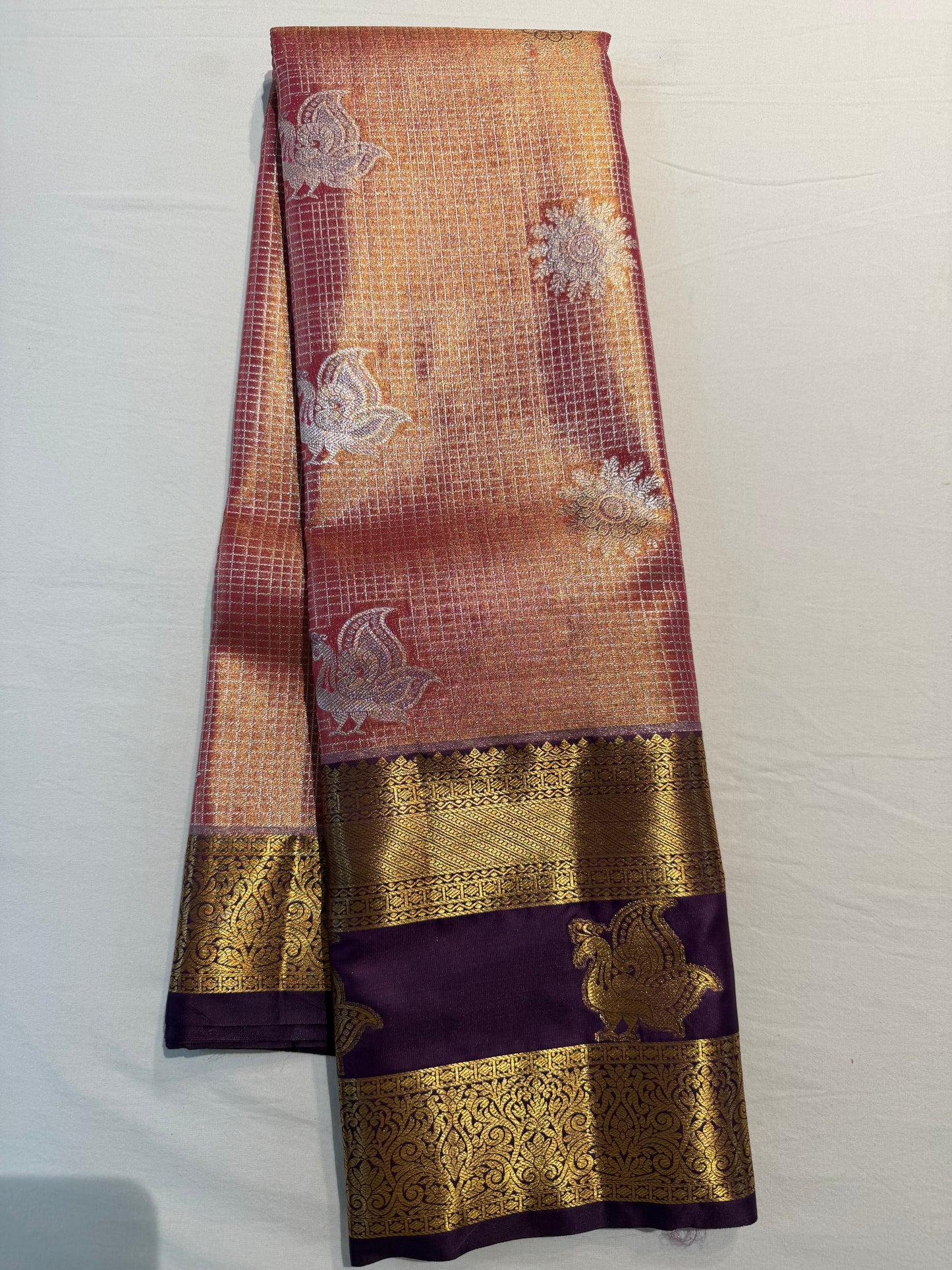 Semi Kanchipattu Tissue Saree – Vintage Checked Body with Elegant Gap Border Motifs