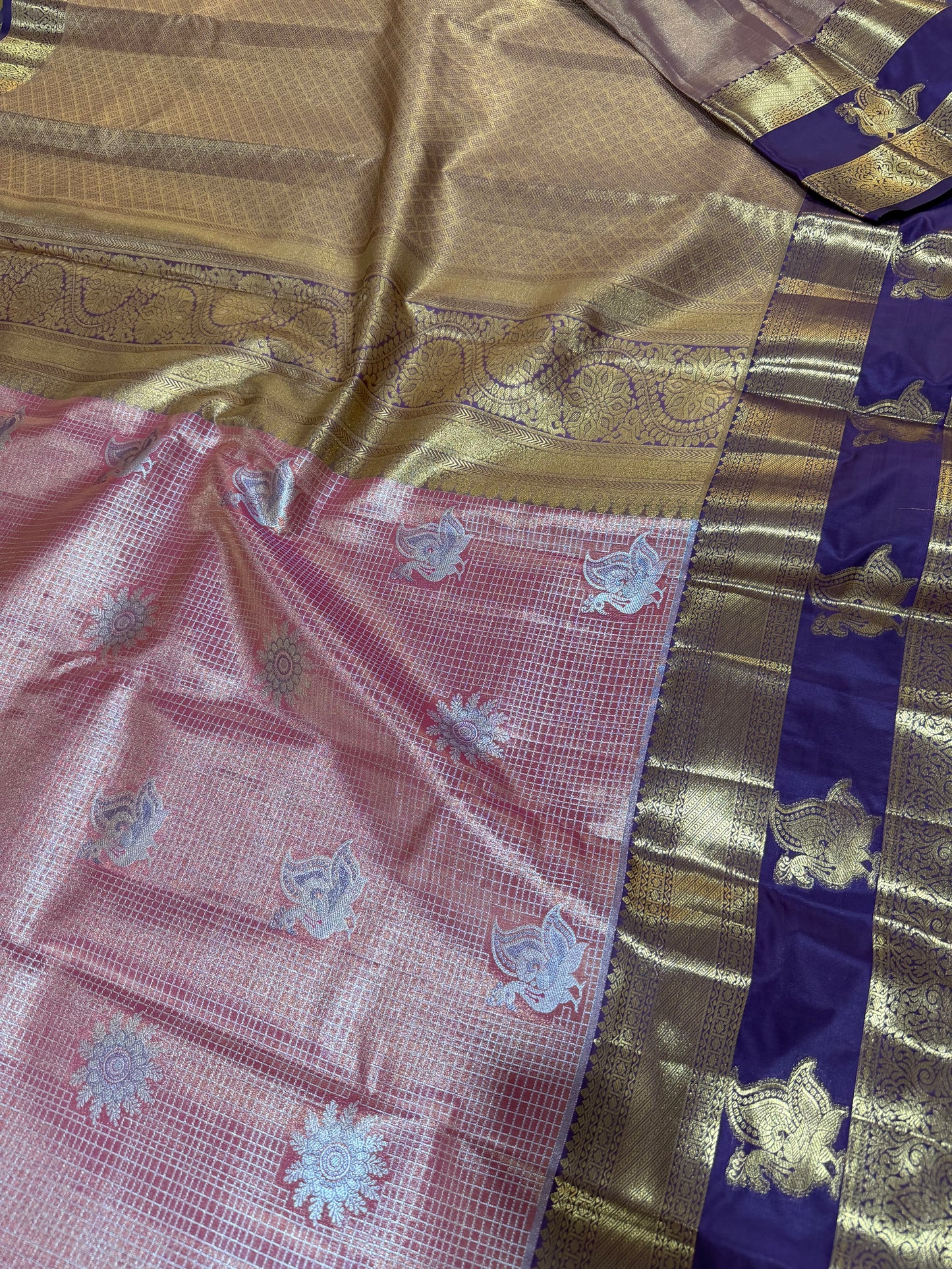 Semi Kanchipattu Tissue Saree – Vintage Checked Body with Elegant Gap Border Motifs