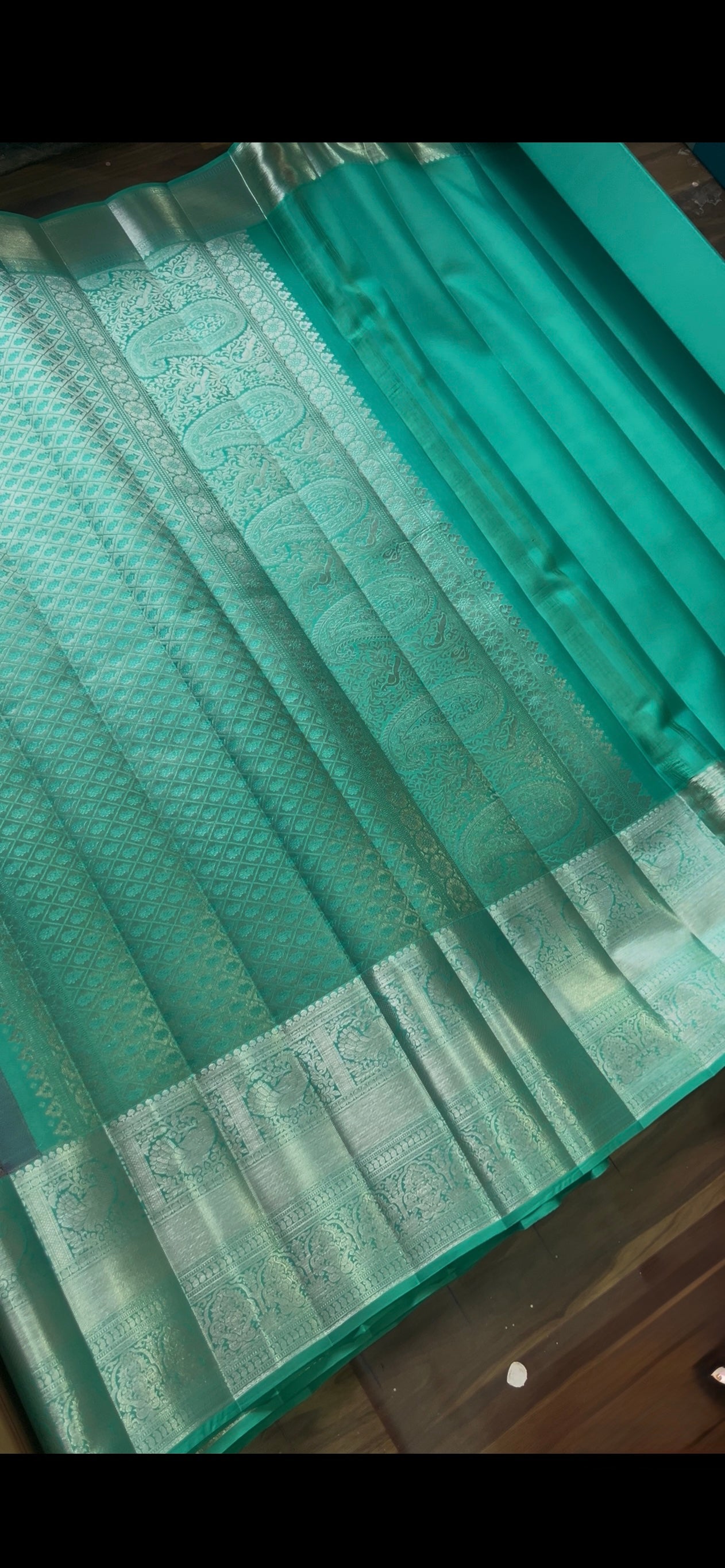 Purple & Magenta Pure Kanchipattu Saree with Meenakari Design and Sea Green Zari Border