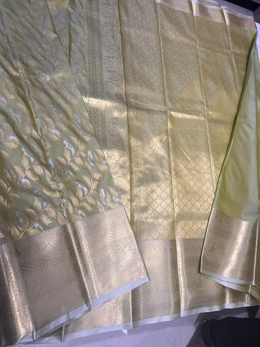 Cream Gold Zari Self Brocade Saree – Luxurious Traditional Elegance