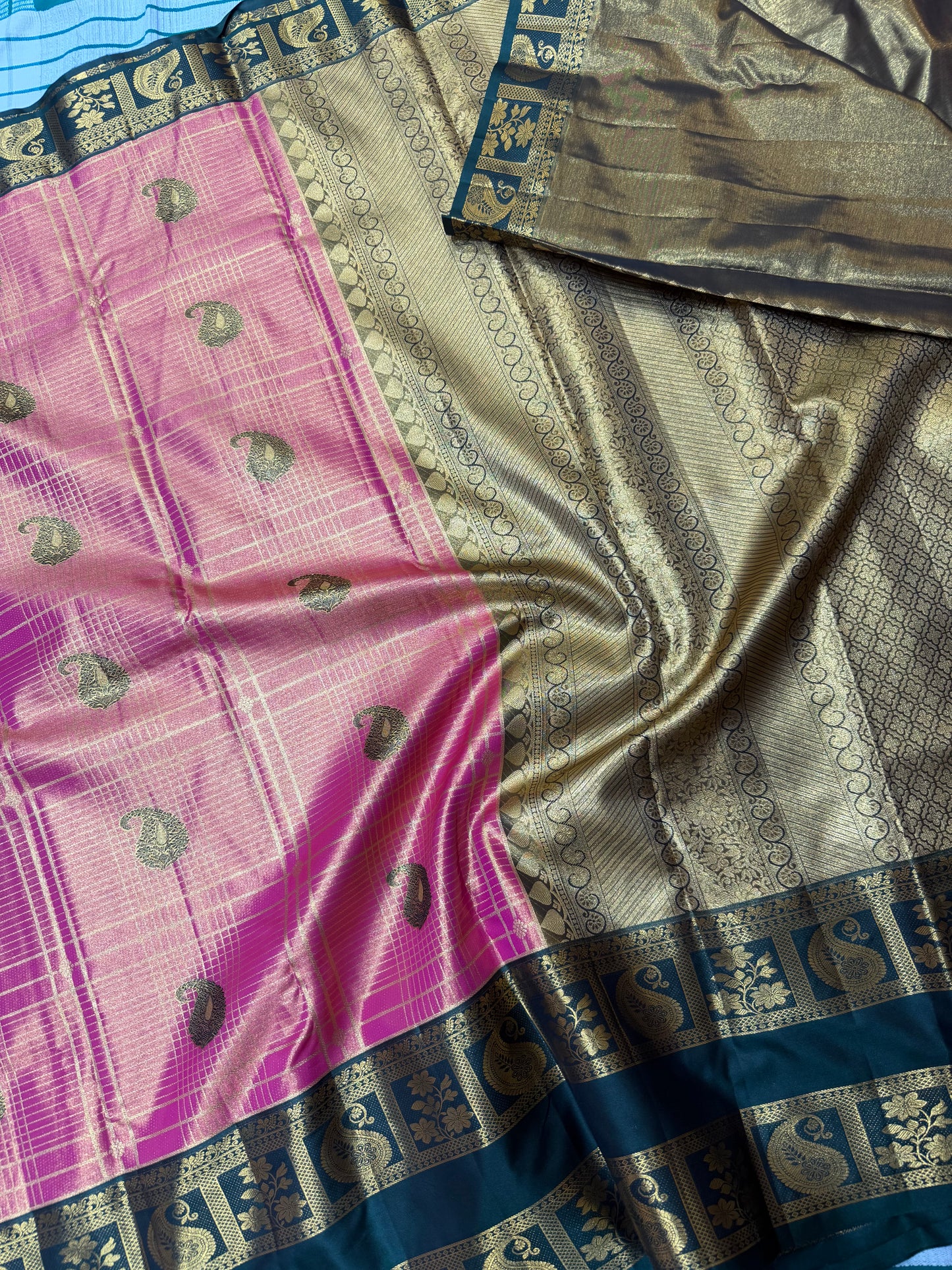 Semi Vintage Premium Quality Saree with Floral & Peacock Motifs | Elegant Gap Border Design