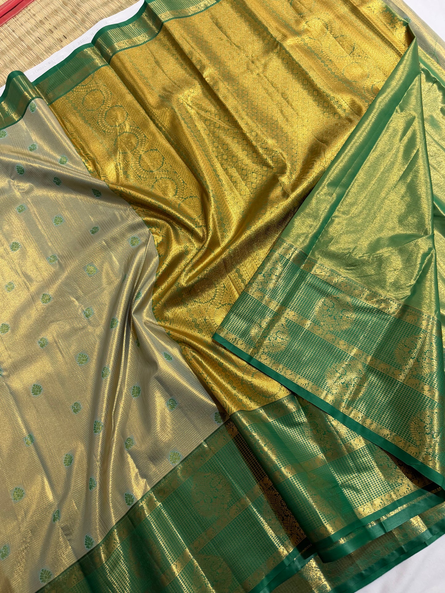 Semi Vintage Premium Quality Saree with Floral & Peacock Motifs | Elegant Gap Border Design