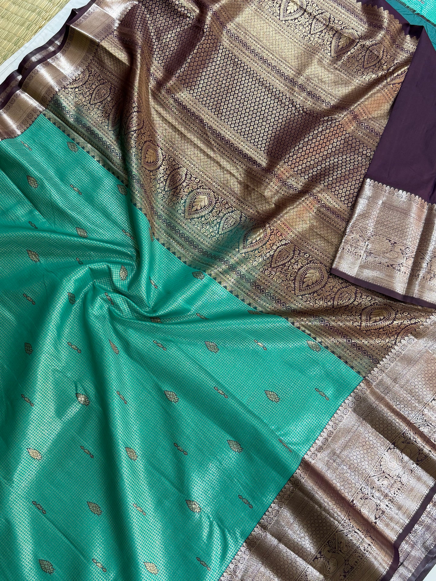 Semi Vintage Premium Quality Saree with Floral & Peacock Motifs | Elegant Gap Border Design
