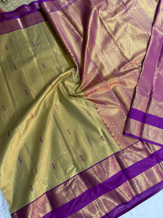 Semi Vintage Premium Quality Saree with Floral & Peacock Motifs | Elegant Gap Border Design
