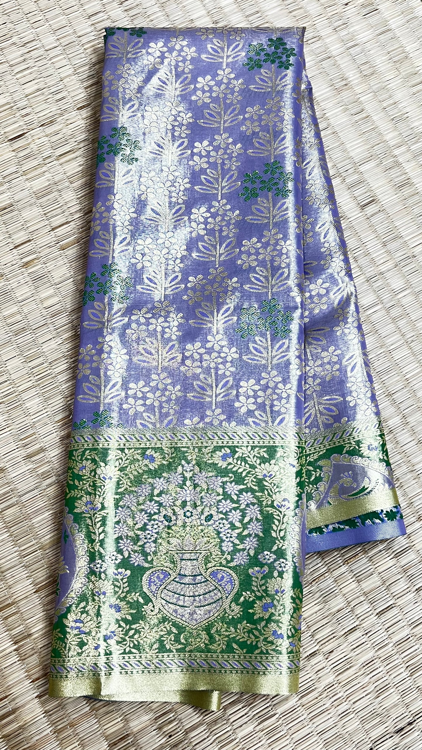 Blue flower Semi Kanchipattu sarees with traditional Meenakari border